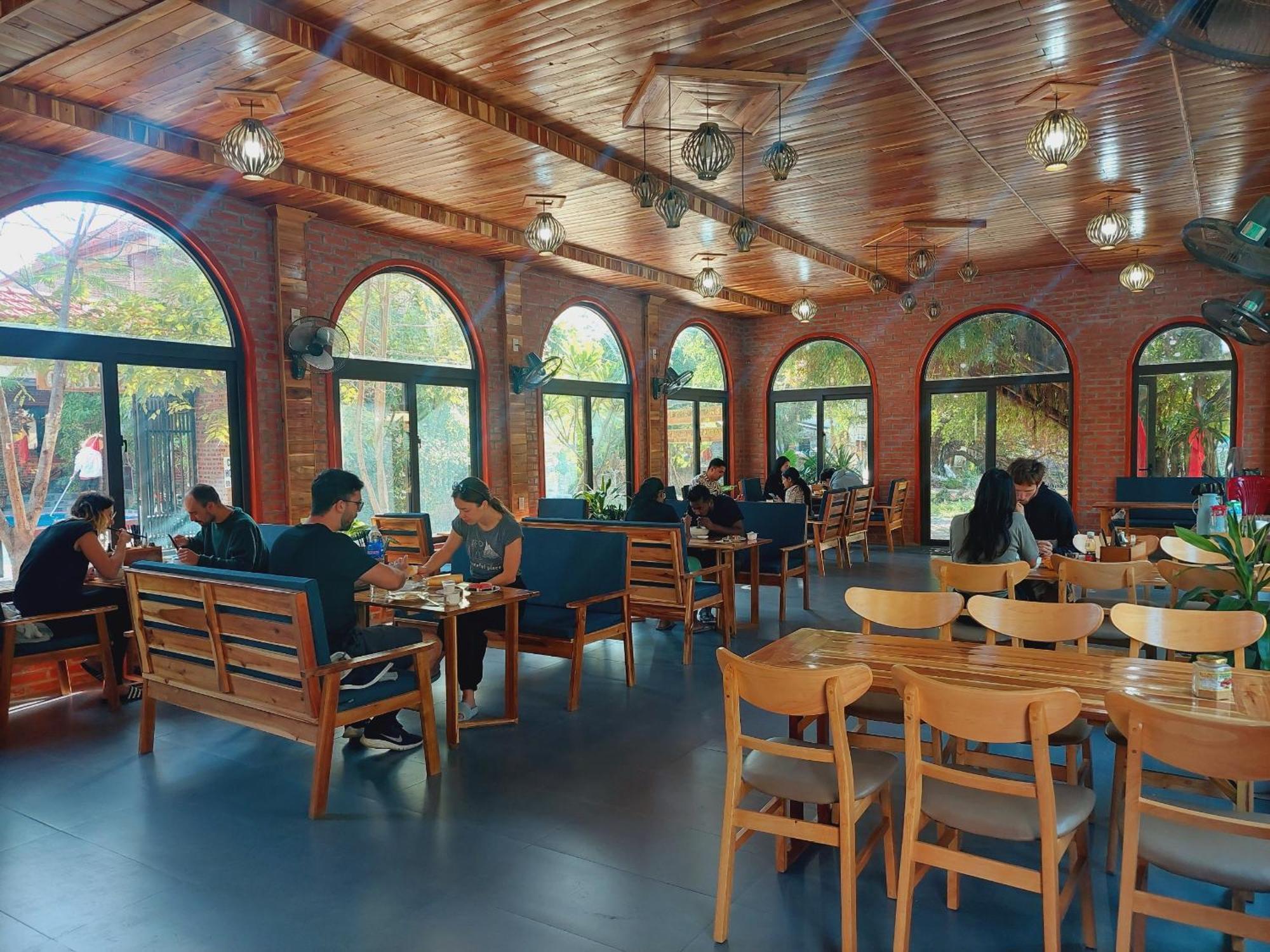 Ninh Binh Mountain Side Homestay & Cafe Exterior foto